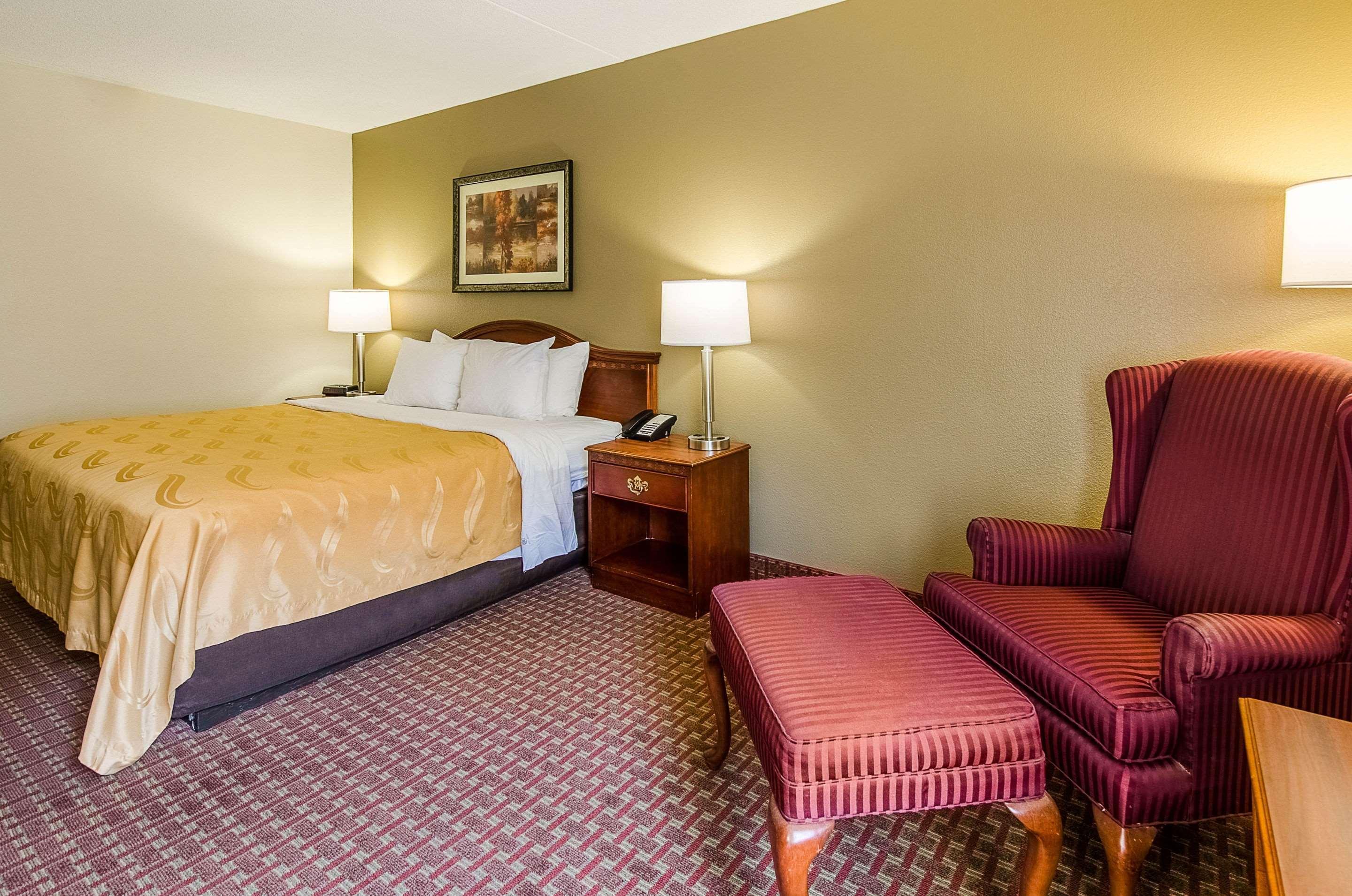 Quality Inn & Suites Lexington Near I-64 And I-81 Timber Ridge Dış mekan fotoğraf