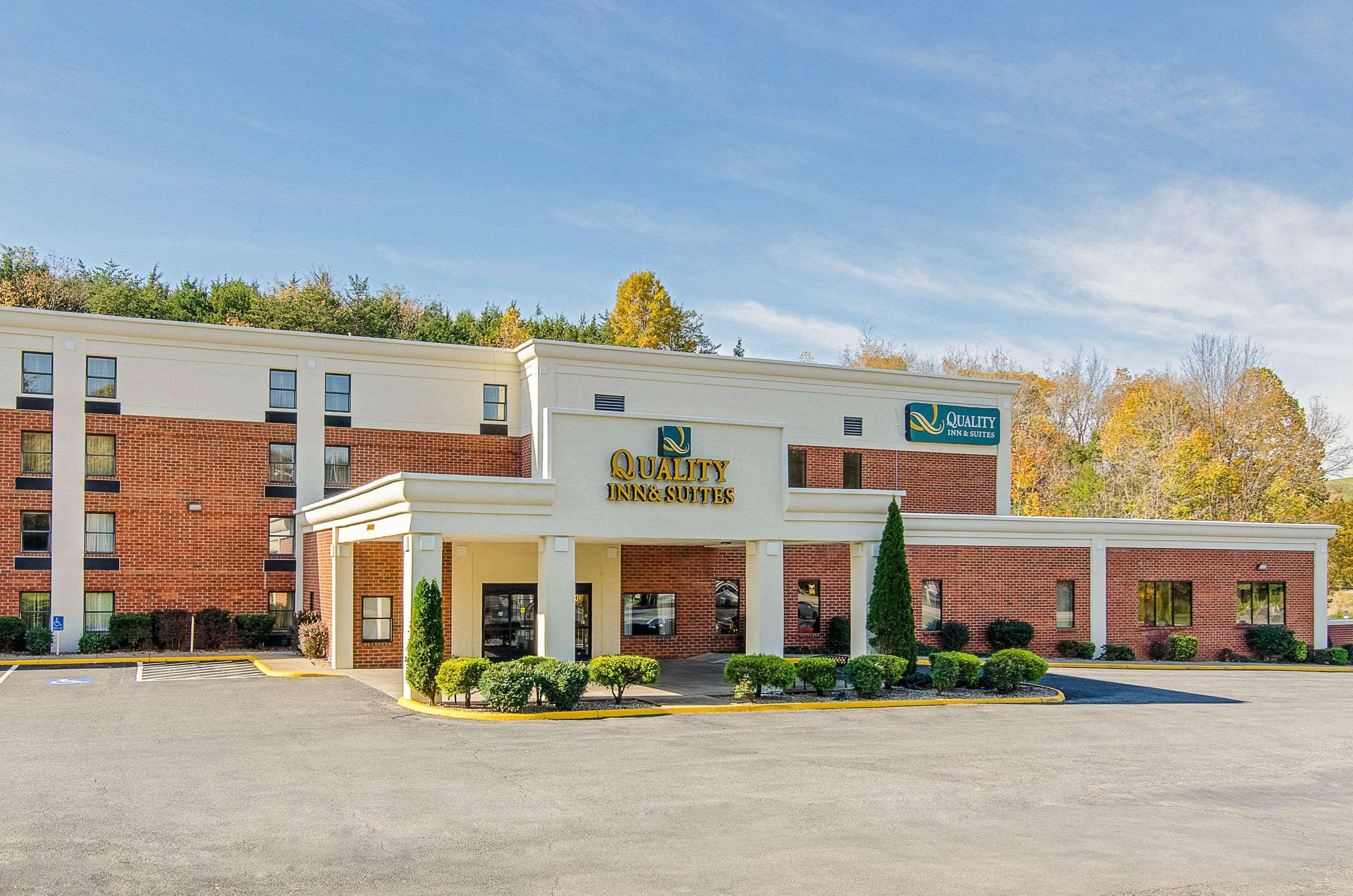 Quality Inn & Suites Lexington Near I-64 And I-81 Timber Ridge Dış mekan fotoğraf